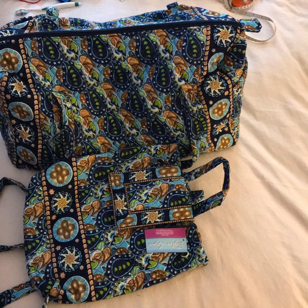 Large quilted bag & medium backpack
